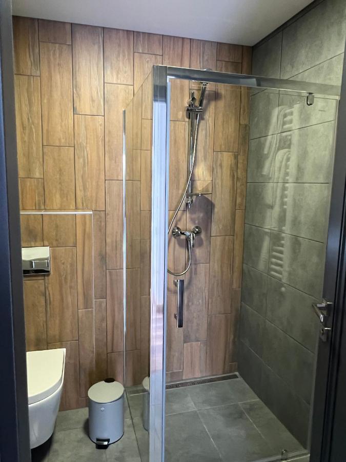 Loft Wood Hotel Mukacheve Ngoại thất bức ảnh