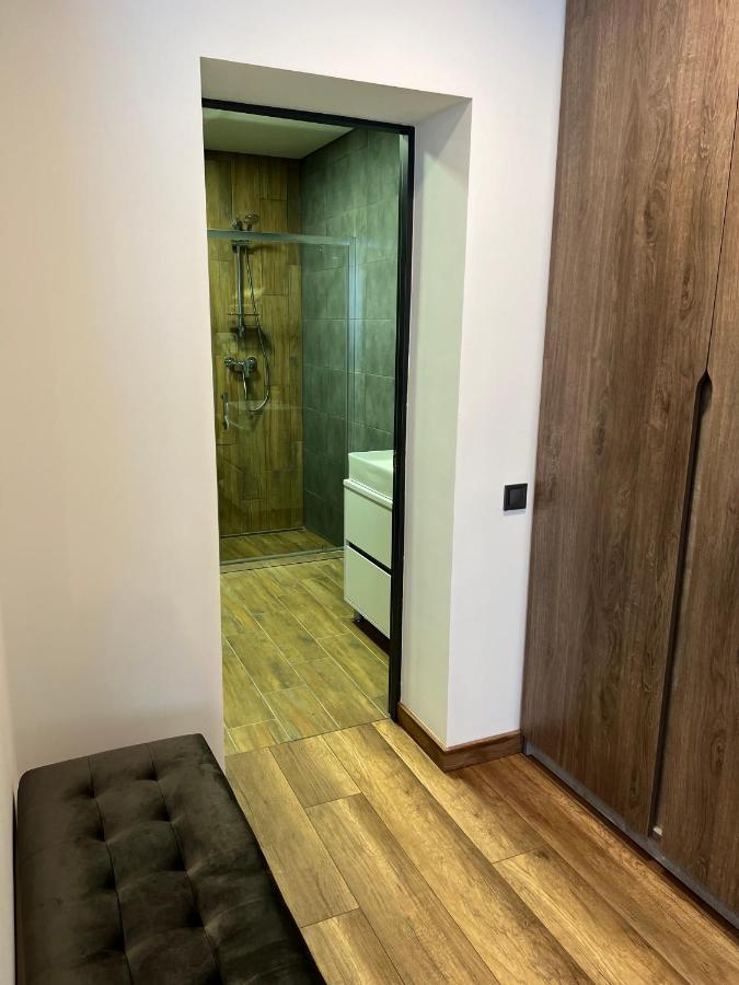 Loft Wood Hotel Mukacheve Ngoại thất bức ảnh