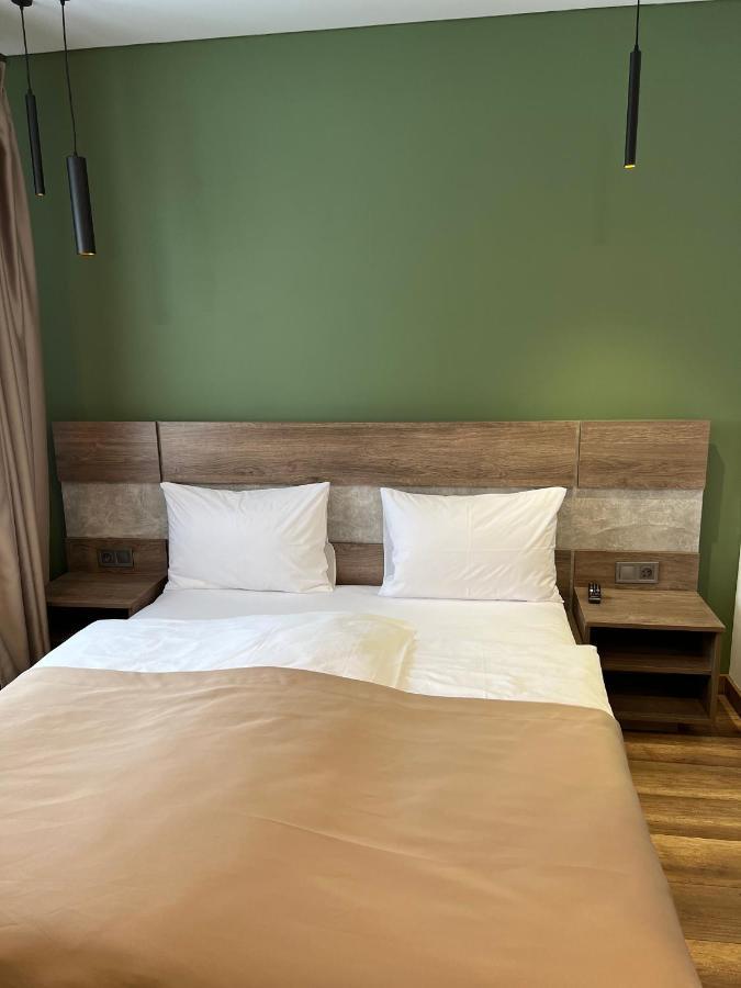 Loft Wood Hotel Mukacheve Ngoại thất bức ảnh